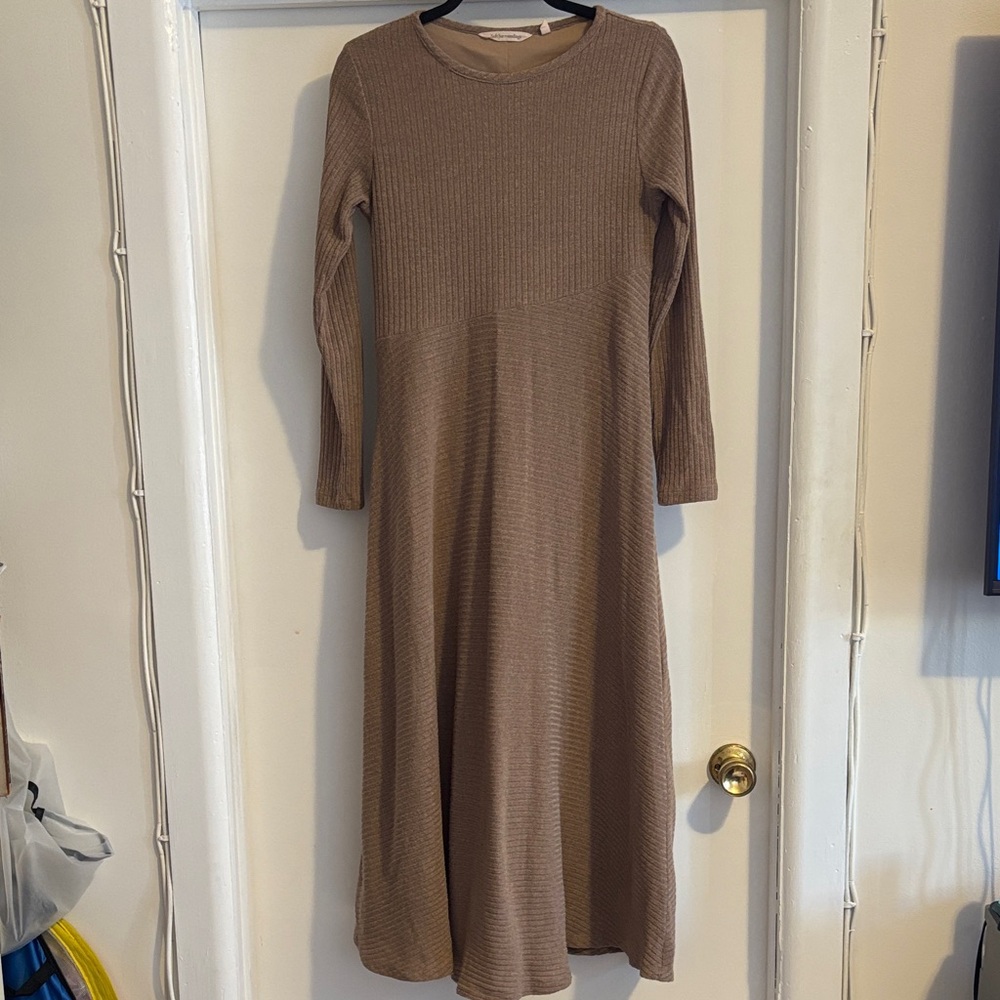 ❤️Soft Surroundings Tan Long Sleeve Dress Size Small